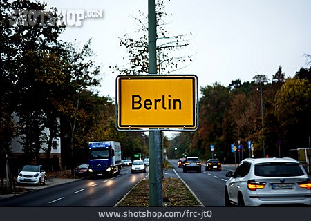
                Berlin, Ortsschild                   