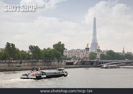 
                Seine, Paris, Ausflugsboot                   