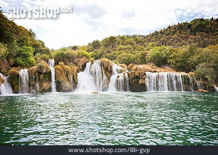 
                Wasserfall, Nationalpark Krka                   