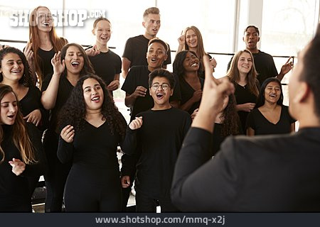 
                Singen, Chor, Chorleiter                   
