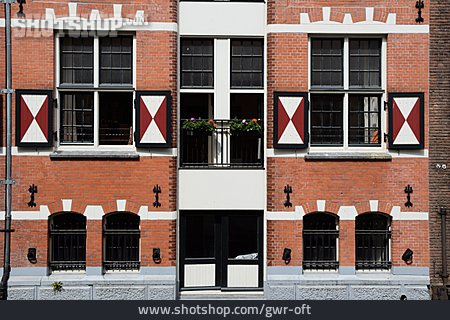 
                Backsteingebäude, Amsterdam                   
