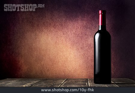 
                Wein, Rotwein, Rotweinflasche                   