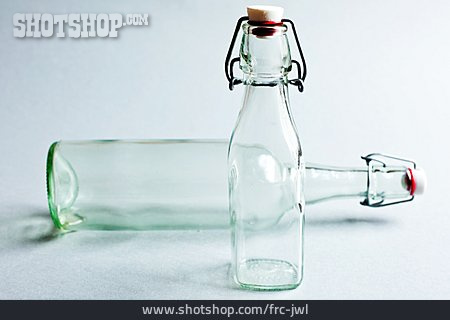 
                Glasflasche, Bügelflasche                   