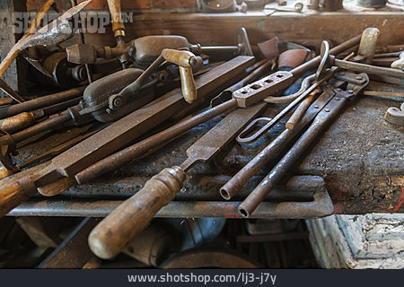 
                Werkzeug, Schlosserei                   