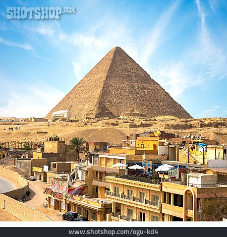 
                Verfall, Pyramide, Wohnhäuser, Kairo, Gizeh                   