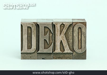 
                Deko                   