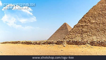 
                Pyramiden, Weltwunder, Nekropole                   