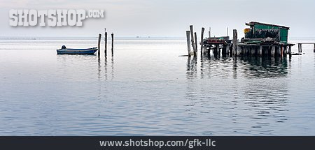 
                Fischerhütte, Lagune Von Venedig                   