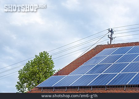 
                Sonnenenergie, Photovoltaikanlage, Solardach                   