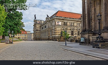 
                Dresden, Albertinum                   