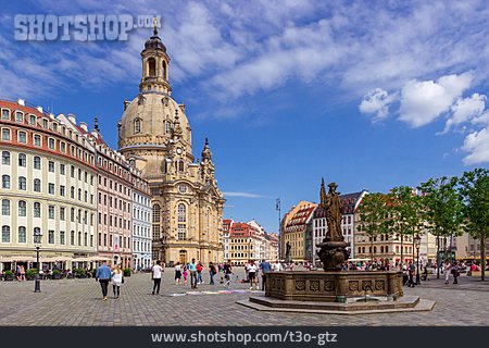 
                Dresden, Neumarkt                   