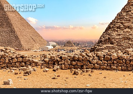 
                Pyramiden, Weltwunder, Pyramiden Von Gizeh                   