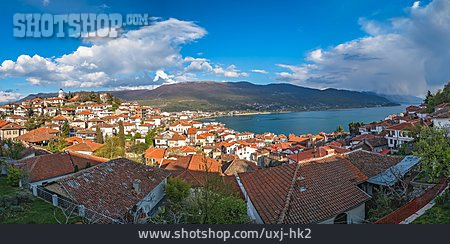 
                Stadtansicht, Ohrid                   