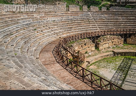 
                Amphitheater, Zuschauertribüne                   