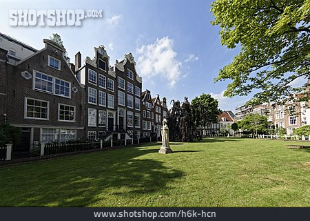 
                Amsterdam, Beginenhof                   