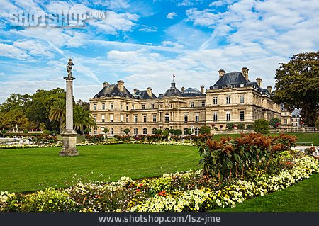 
                Paris, Jardin Du Luxembourg, Palais Du Luxembourg                   