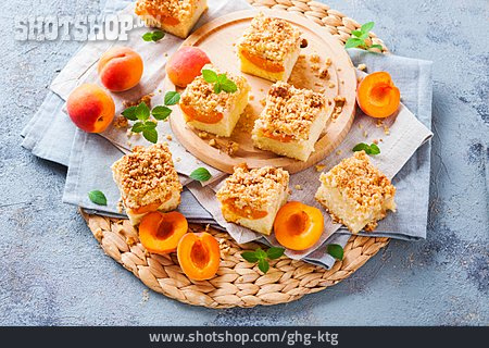 
                Kuchen, Aprikosenkuchen                   