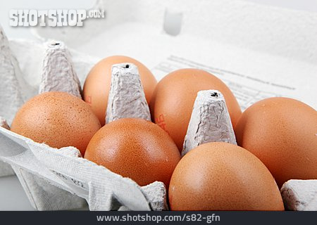
                Eierkarton, Eier                   