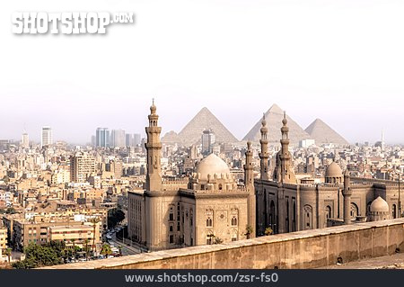 
                Stadtansicht, Pyramiden, Kairo                   