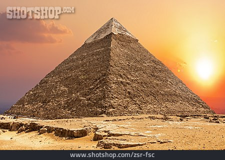 
                Pyramide, Gizeh, Chephren-pyramide                   