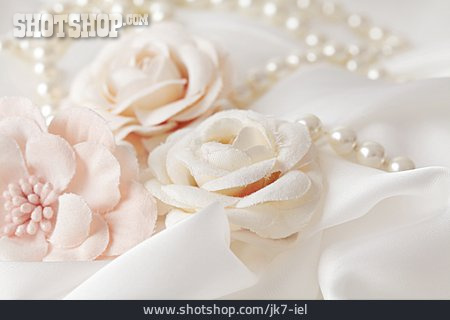 
                Hochzeit, Perlenkette, Perlen                   