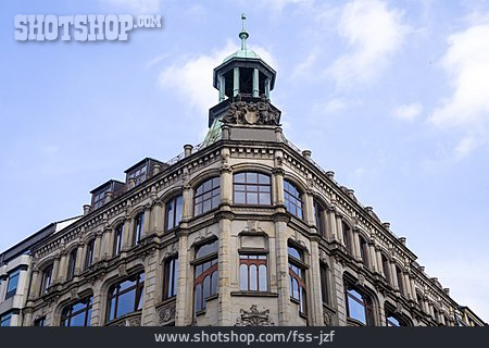 
                Hamburg, Altbau, Mehrfamilienhaus                   