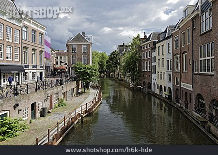 
                Utrecht, Oudegracht                   