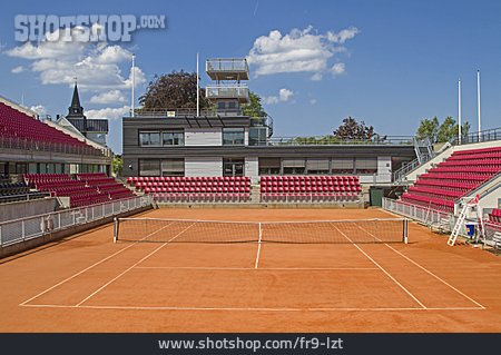 
                Tennisplatz                   