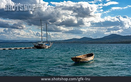 
                Sardinien, Boote, Mittelmeerküste                   