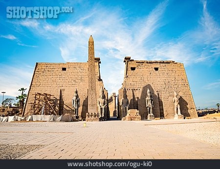 
                Luxor-tempel                   