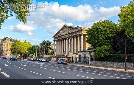 
                Paris, Französisches Parlament                   