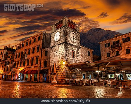 
                Altstadt, Kotor                   