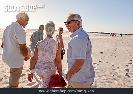 
                Strand, Spaziergang, Senioren                   