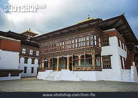 
                Buddhistisches Kloster, Tashichho Dzong                   
