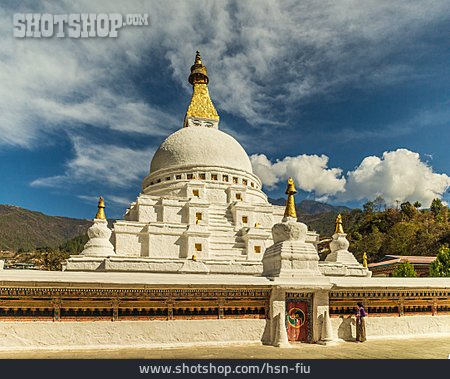 
                Stupa, Chorten Kora                   
