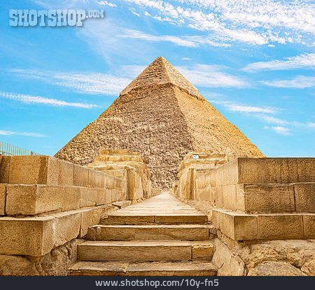 
                Pyramide, Nekropole, Chephren-pyramide                   
