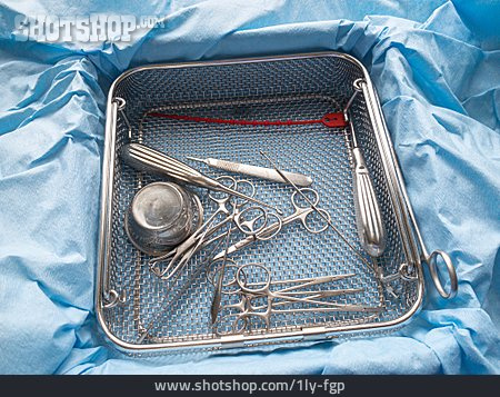 
                Medizintechnik, Chirurgie, Chirurgische Instrumente                   