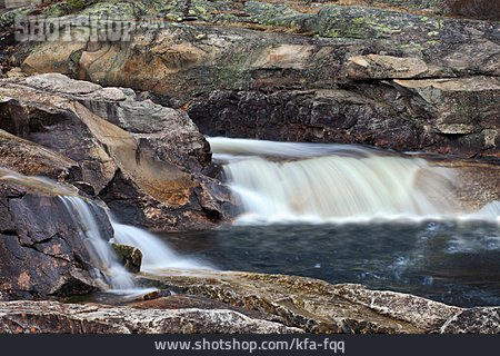 
                Wasserfall, Felsgestein                   