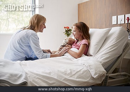 
                Mother, Affection, Visit Patient                   