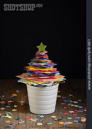 
                Multi Colored, Christmas Tree, Confetti                   