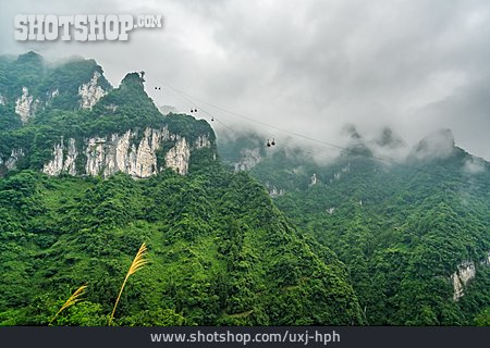 
                Seilbahn, Tianmenshan-nationalpark                   