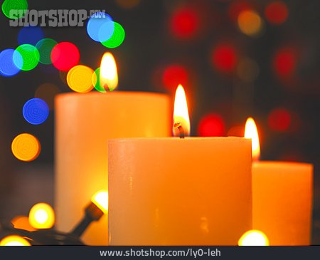 
                Kerzenlicht, Adventszeit, 3. Advent                   