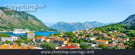 
                Montenegro, Bucht Von Kotor                   