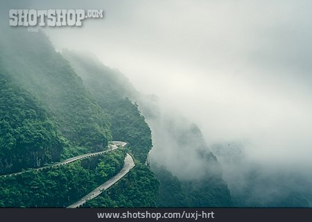 
                Gebirge, Nebel, Tianmenshan                   