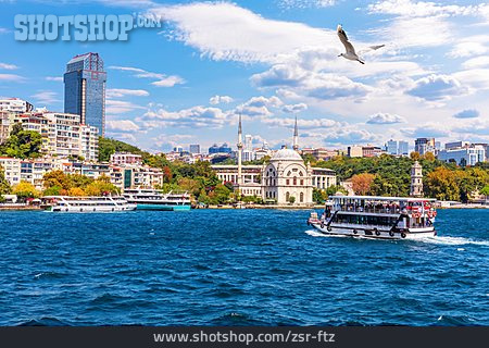 
                Bosporus, Istanbul, Dolmabahçe Mosque                   