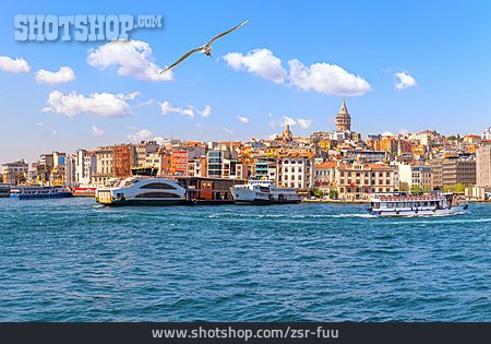 
                Hafen, Istanbul                   