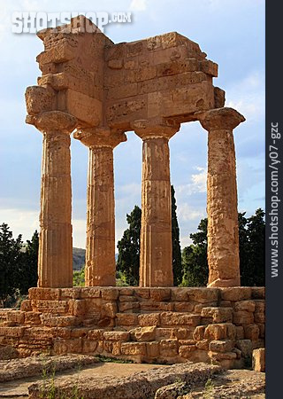 
                Archäologie, Säulen, Tal Der Tempel                   