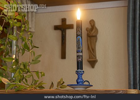 
                Religion, Kerzenlicht, Schauerkerze                   