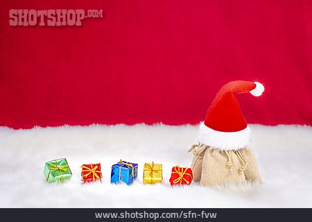 
                Christmas, Christmas Decoration, Christmas Present                   