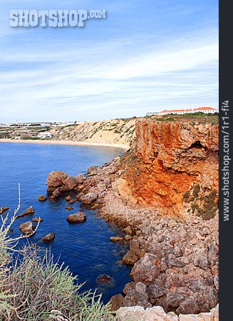 
                Felsenküste, Algarve                   